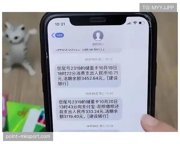 辛德胡出门拎的包,三个月工资一瞬间蒸发,刷到我都不敢打开银行App 辛德胡出门拎的包,三个月工资一瞬间蒸发,刷到我都不敢打开银行App